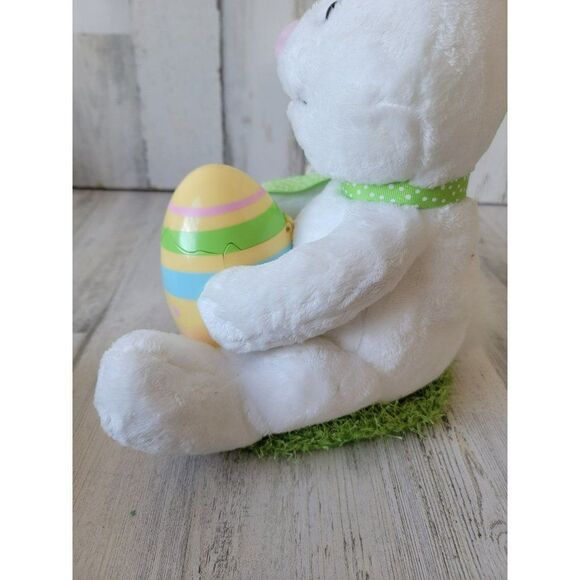 Hallmark Rockin Rabbit AS IS Easter bunny plush Home Spring decor - Picture 6 of 7